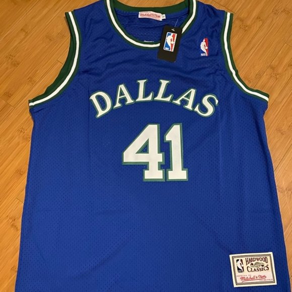 throwback dirk nowitzki jersey